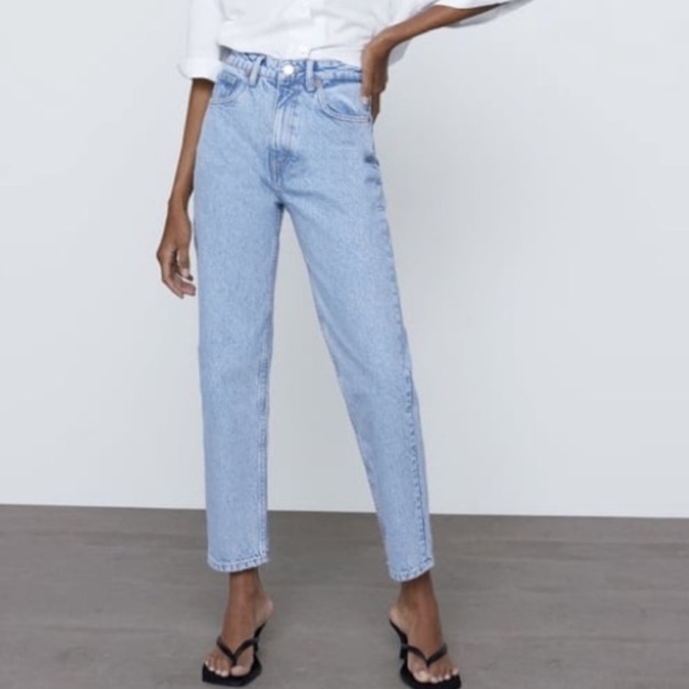 NEW Zara Women’s High Rise Mom Fit Jeans Baby Light Blue Size 6 Vintage